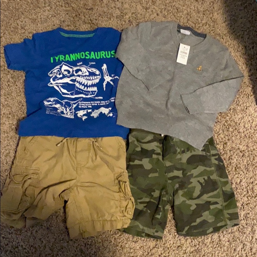 GAP Toddler Boy 18-24m Bundle Shorts Tops